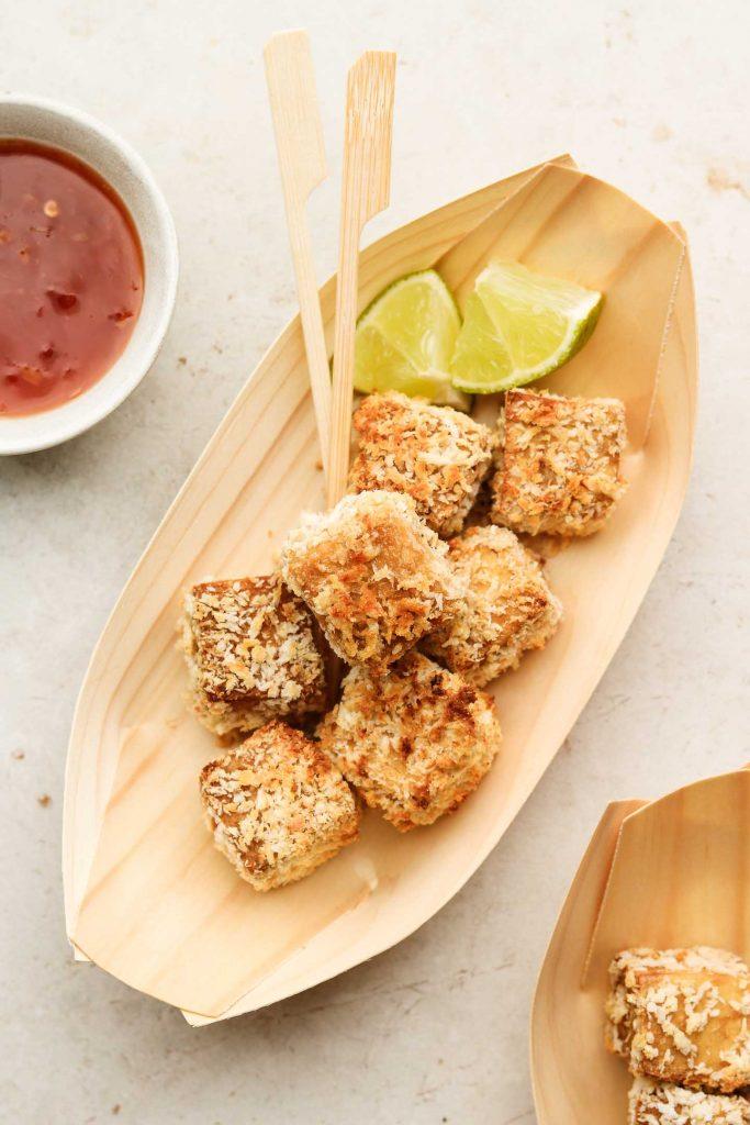 Preparation Method for Flavorful Coconut-Coated Tofu